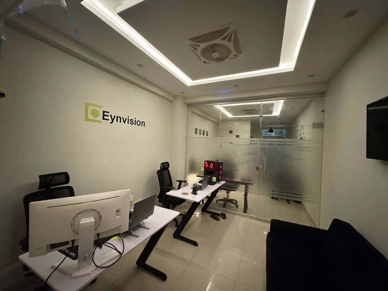 Eynvision Office